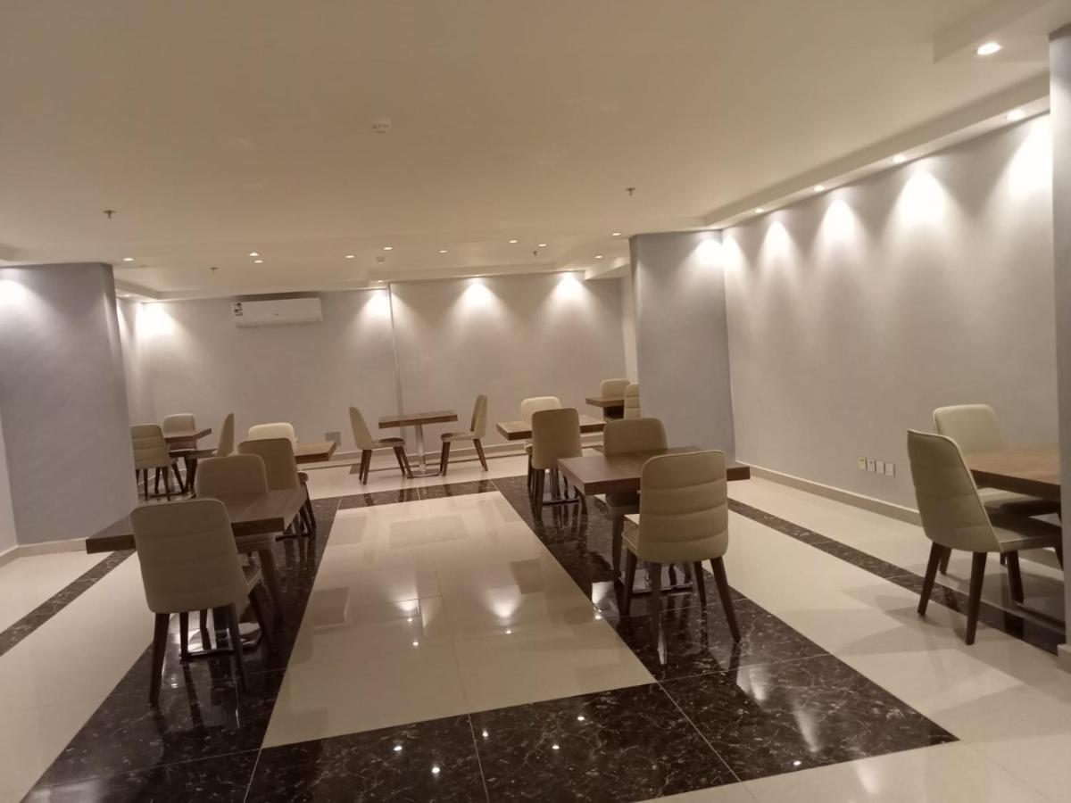 Y Platinum Hotel Medina Екстер'єр фото