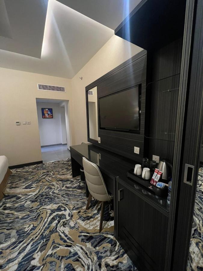 Y Platinum Hotel Medina Екстер'єр фото