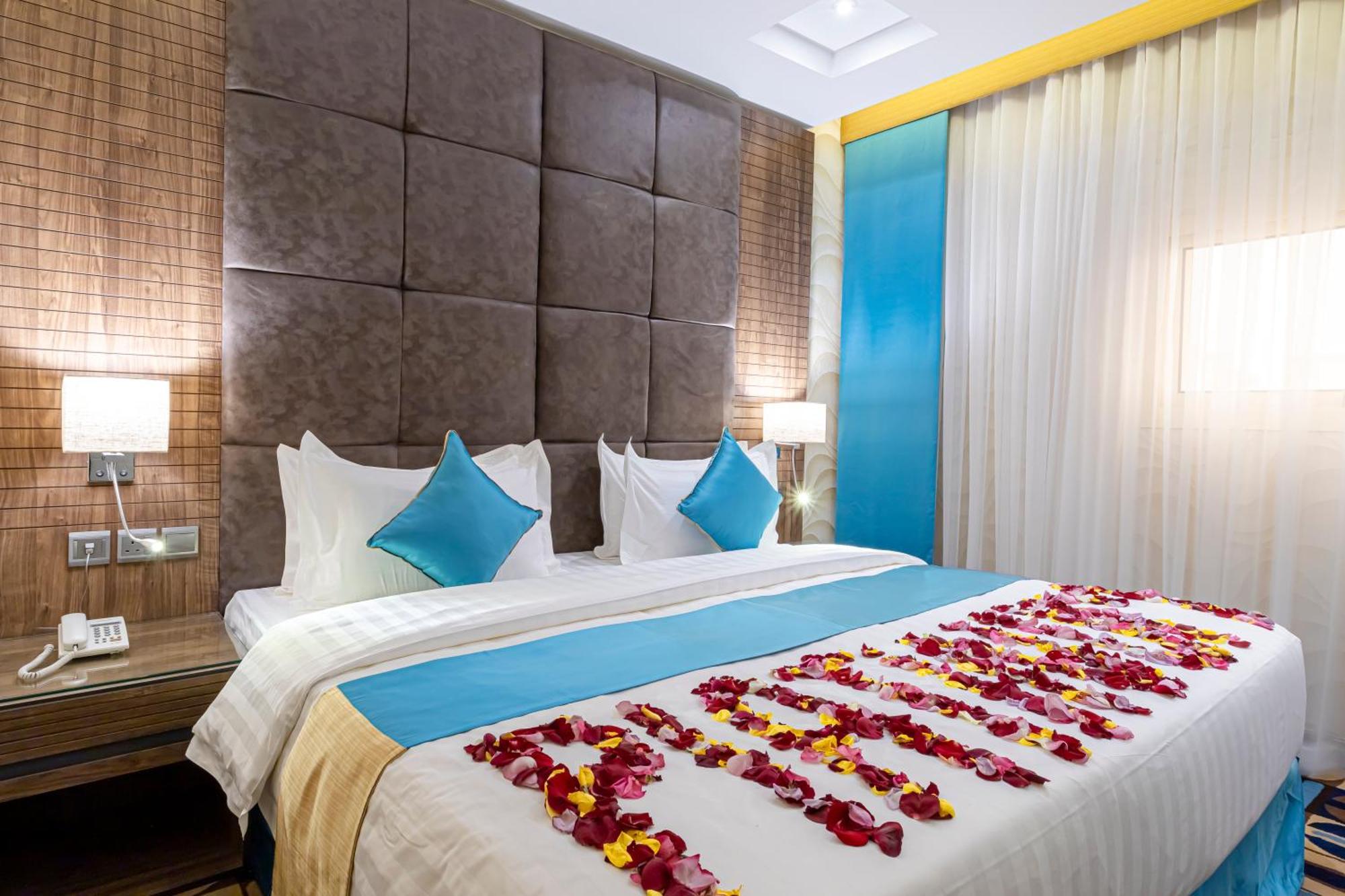 Y Platinum Hotel Medina Екстер'єр фото